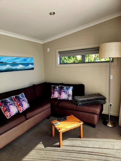 Orca Lodge Raglan Exterior foto